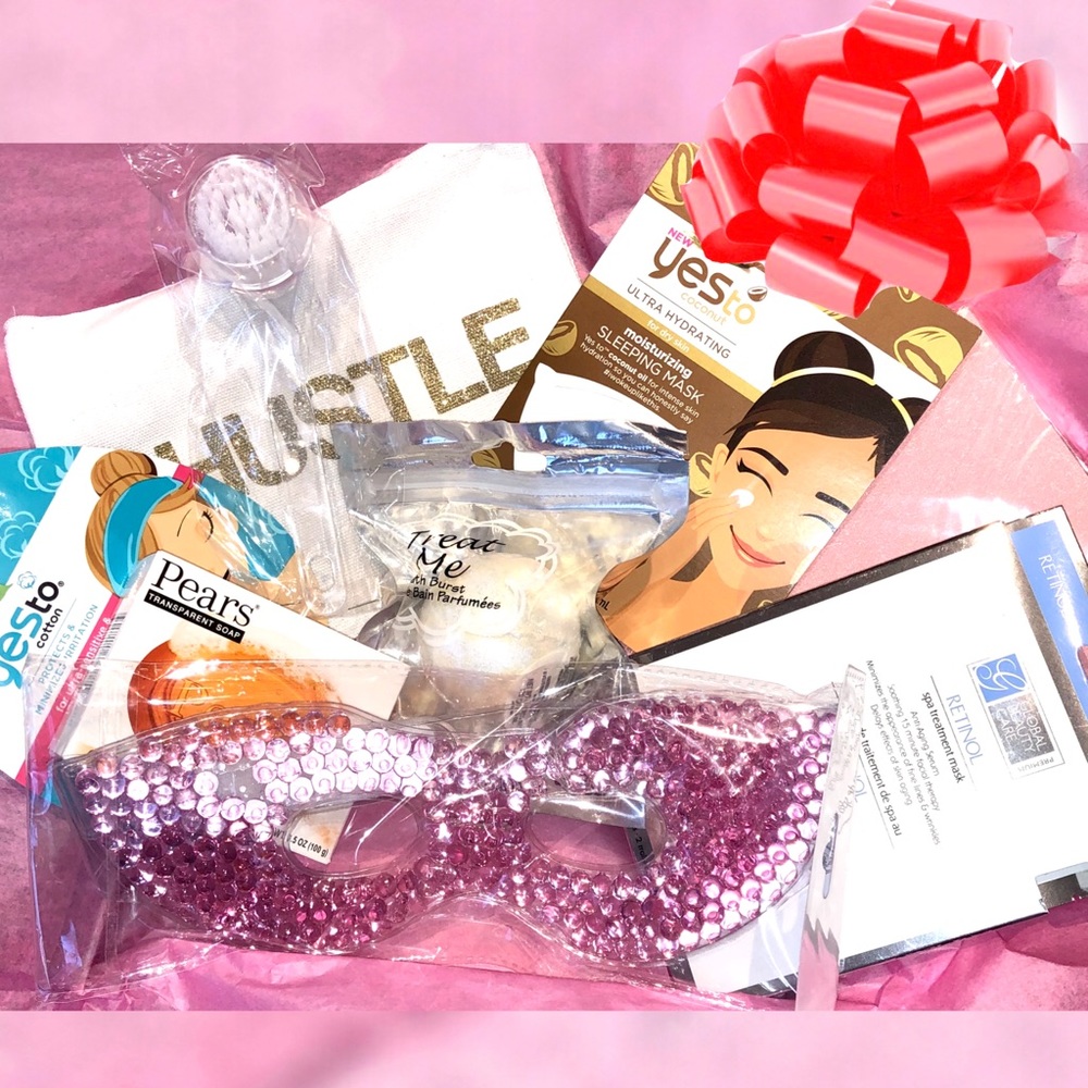 ❤️9 Piece Beauty Spa - Picture 2 of 4